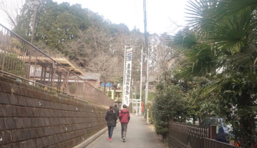 あずき.さんち。「2022年の初詣」